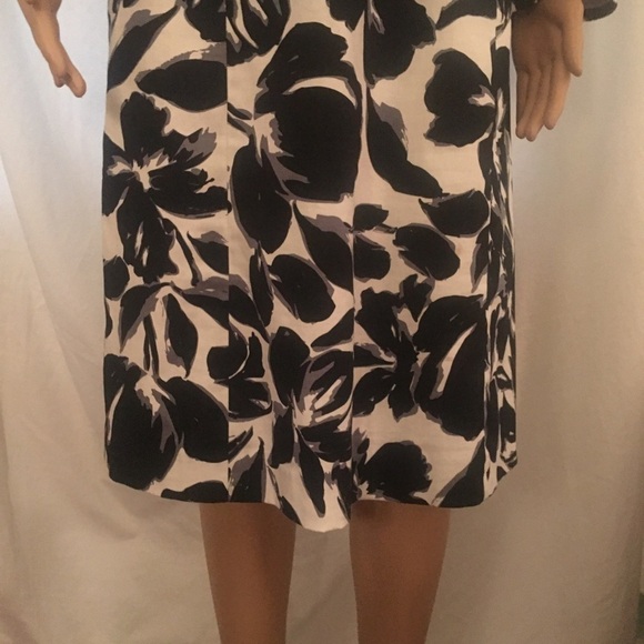 PECK&PECK STUDDED DRESS IN LIKE NEW CONDITION. - Picture 4 of 8